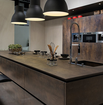 Cucina in Neolith - Iron